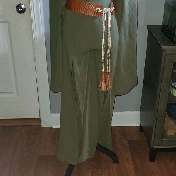 Classy Jumpsuit  - Picture 3 of 7